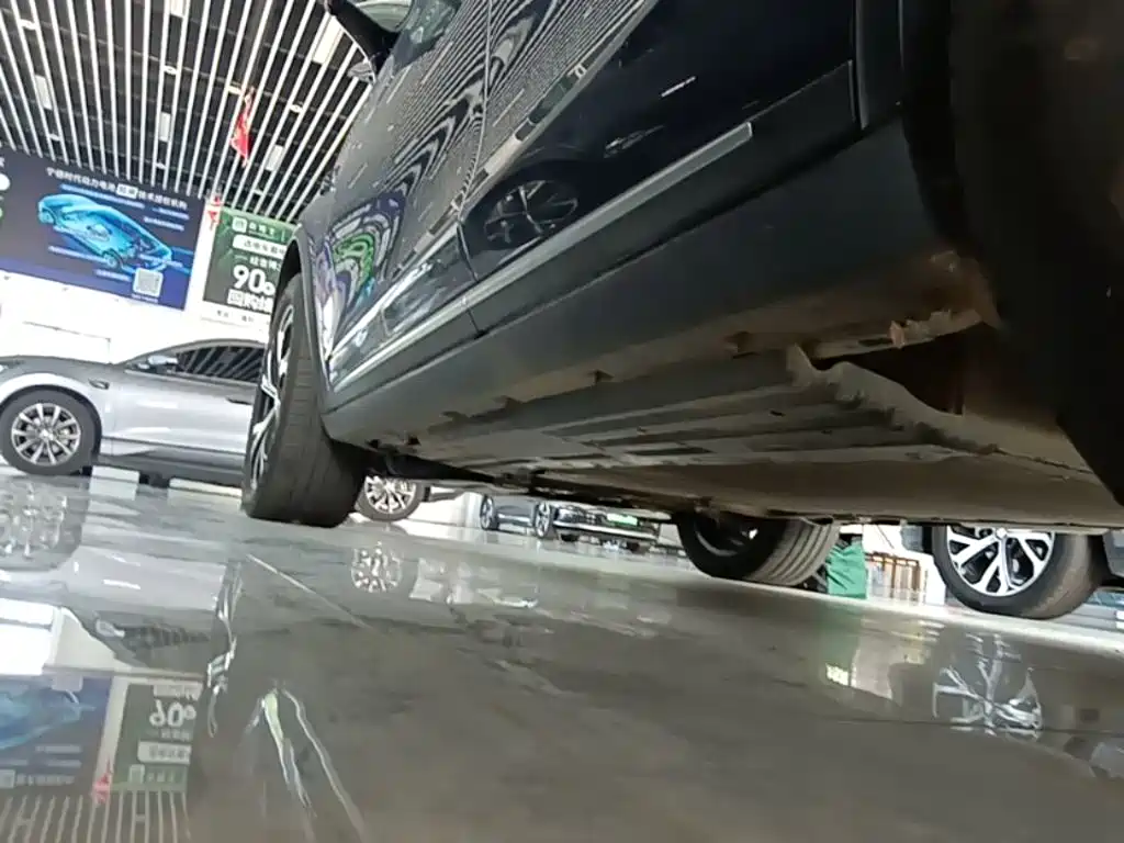 BYD Tang New Energy — миниатюра 22