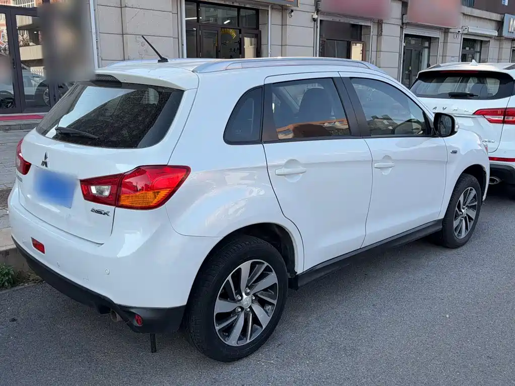 Mitsubishi ASX — миниатюра 6