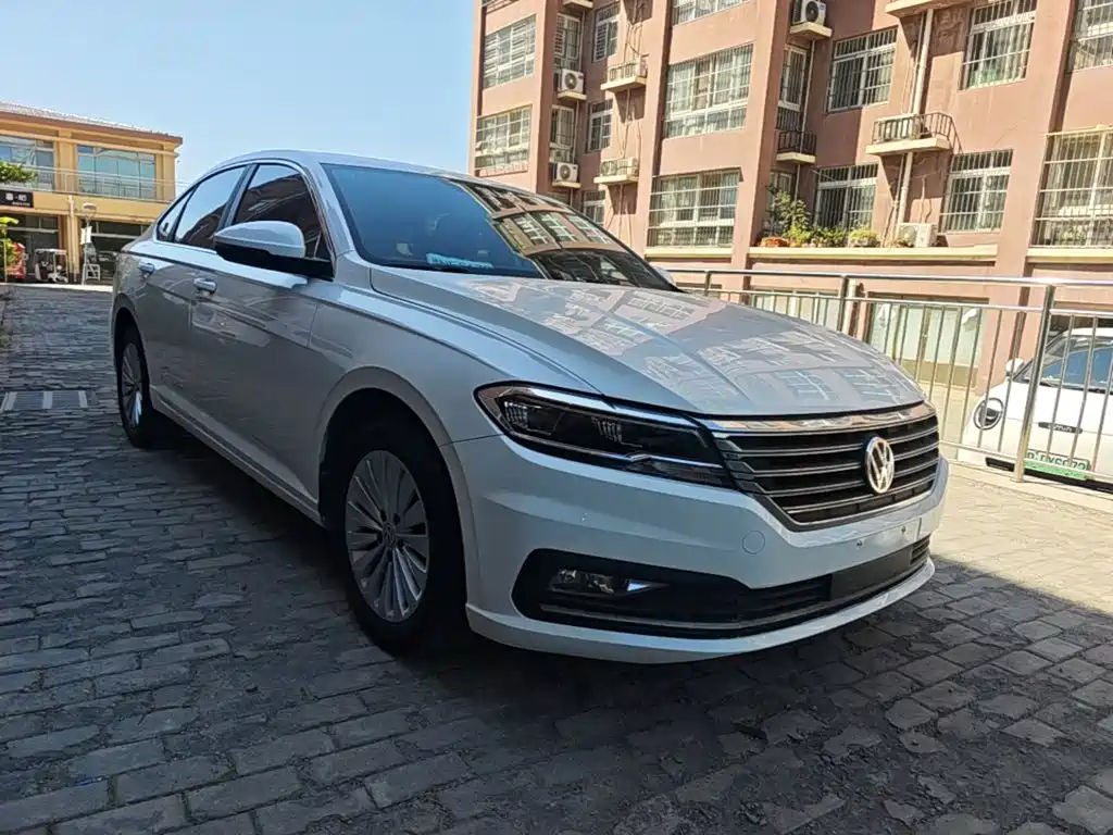 Volkswagen Lavida — миниатюра 4