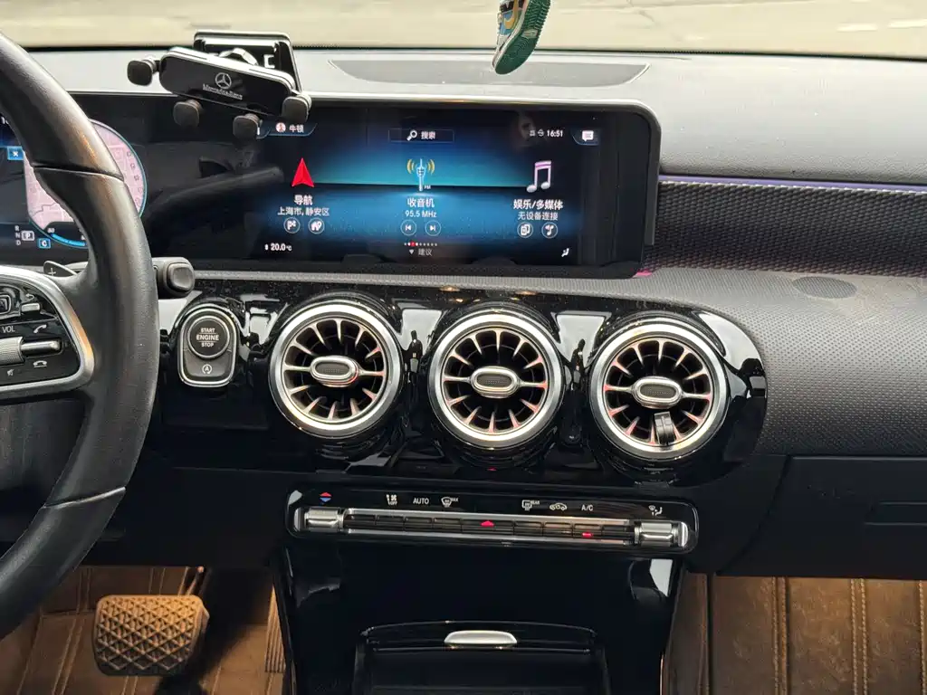 Mercedes-Benz A-Class (Import) — миниатюра 13