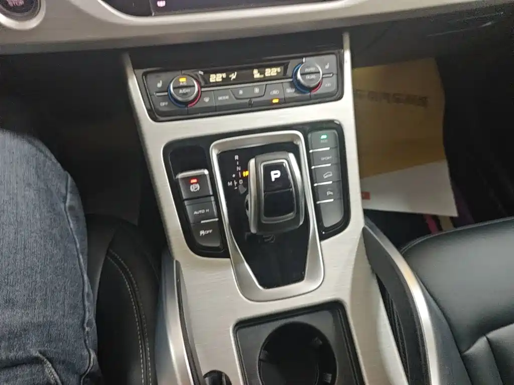 Geely Boyue — миниатюра 14