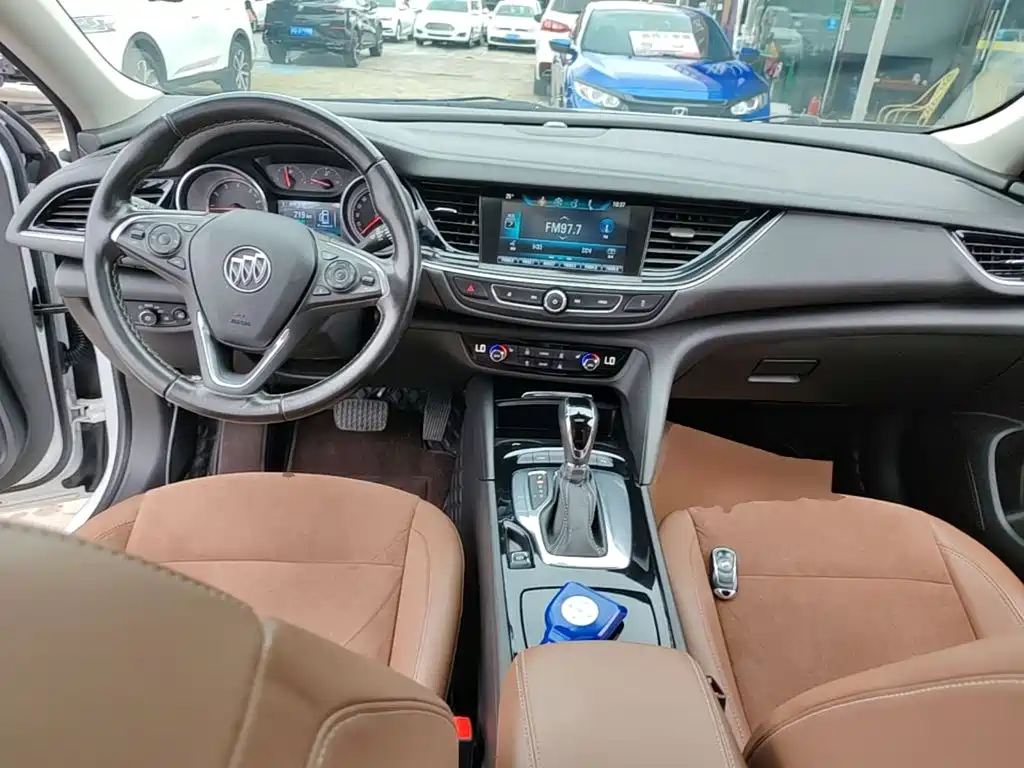 Buick Regal 2019 20T Elite VI