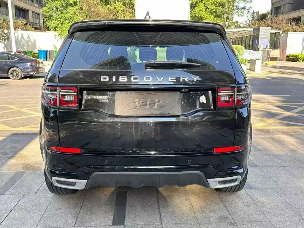 Land Rover Discovery Sport — миниатюра 8