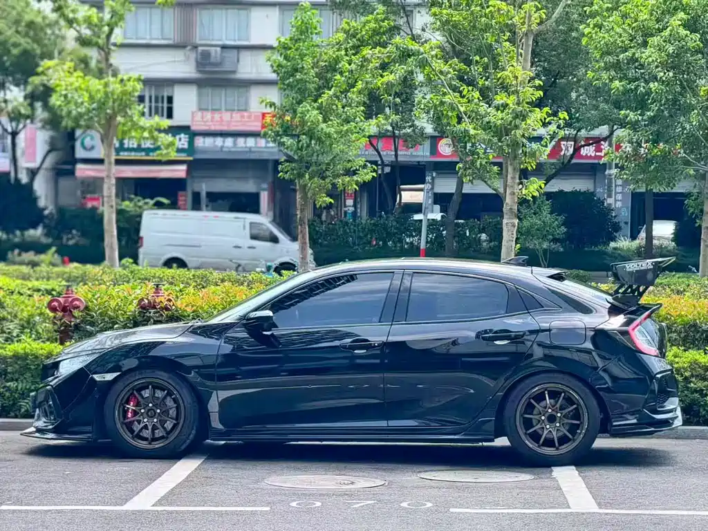 Honda Civic — миниатюра 4