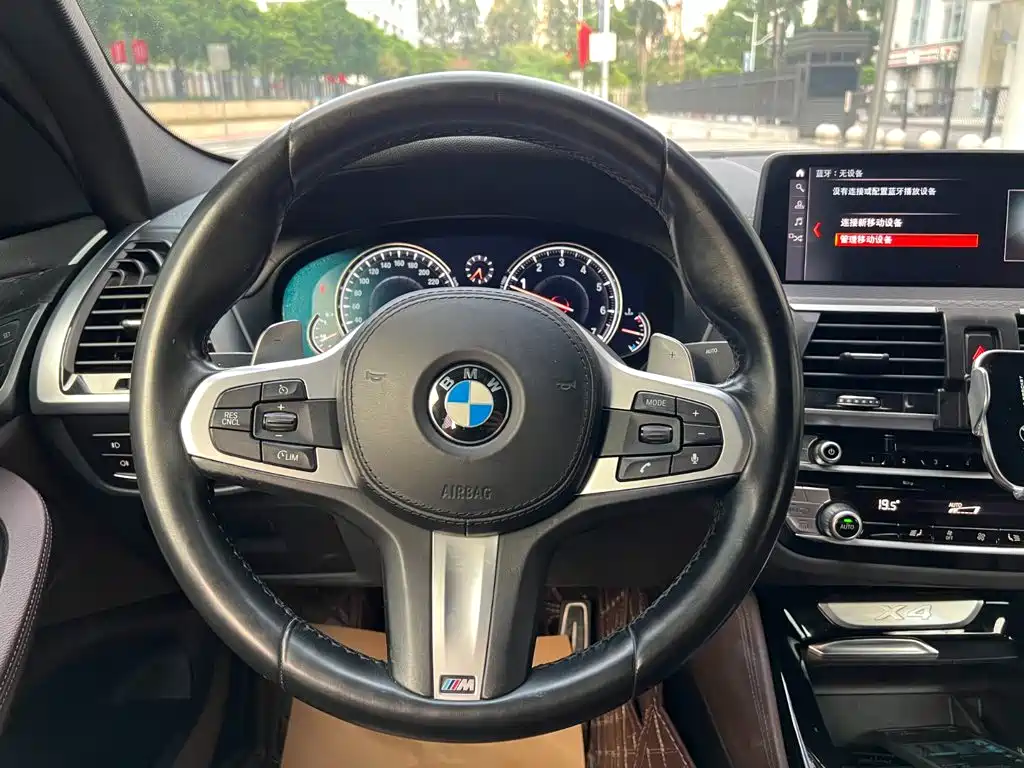 BMW X4 — миниатюра 9