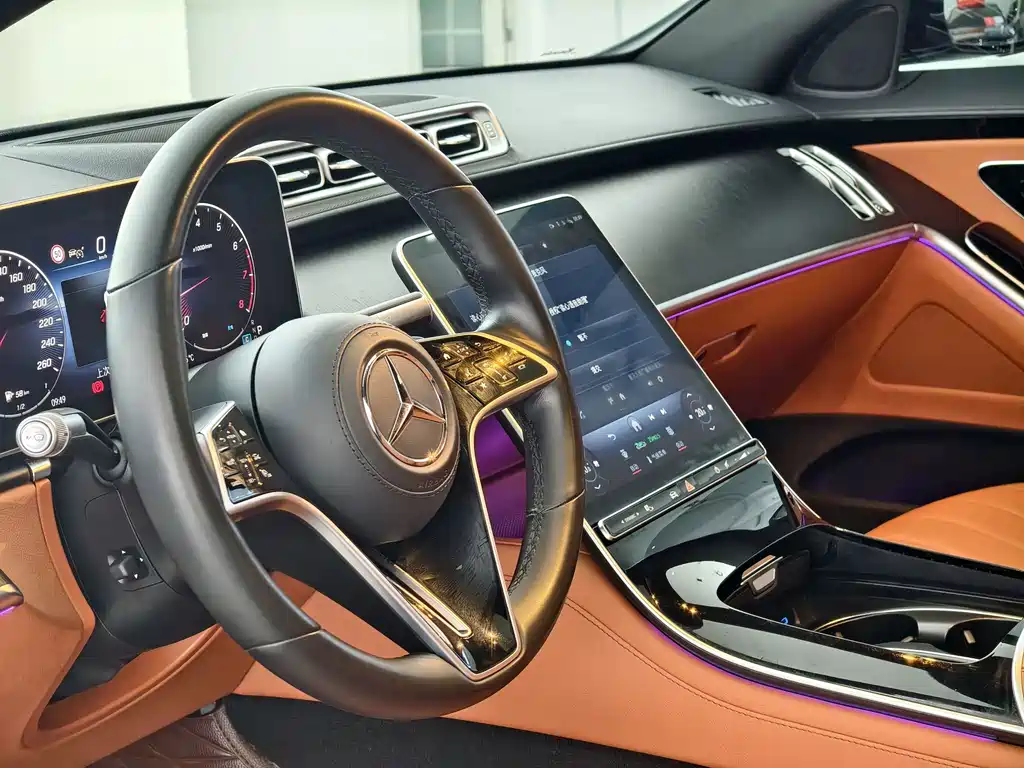 Mercedes-Benz S-Class — миниатюра 6