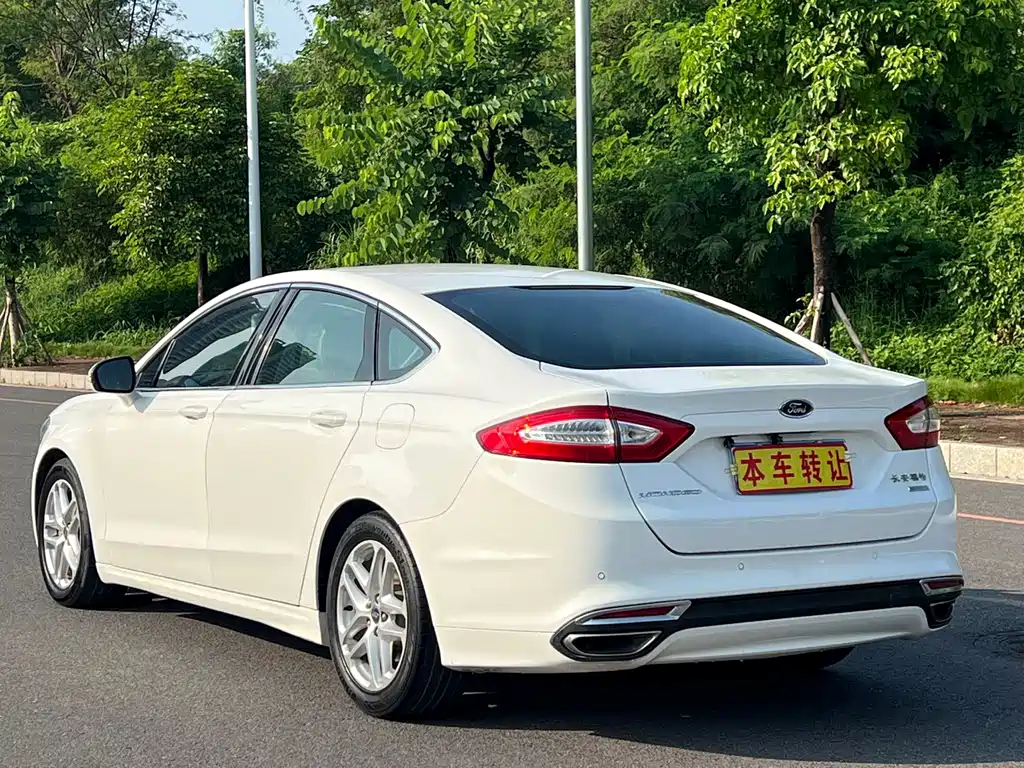 Ford Mondeo — миниатюра 5