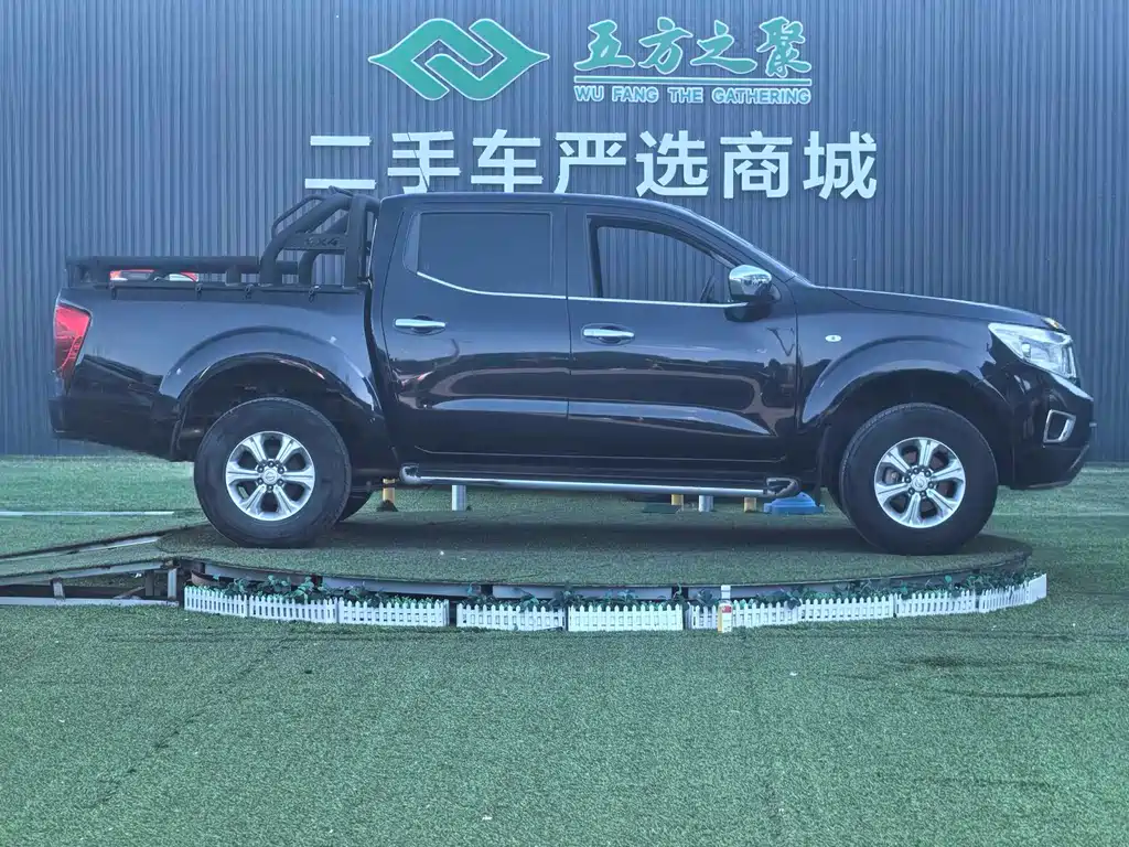 Nissan Navara — миниатюра 14