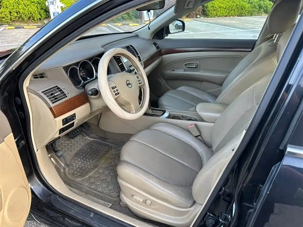 Nissan Sylphy 2009 2.0XL CVT Luxury