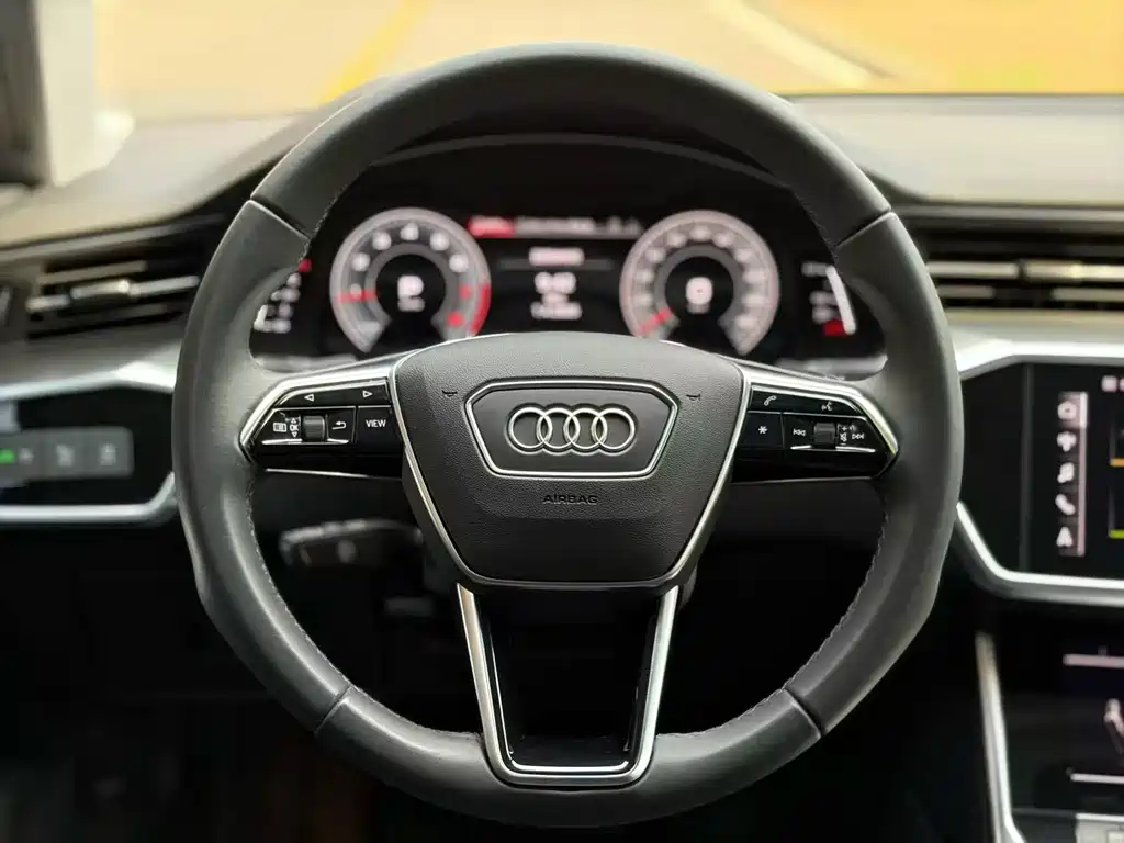 Audi A6L 2020 40 TFSI Luxury