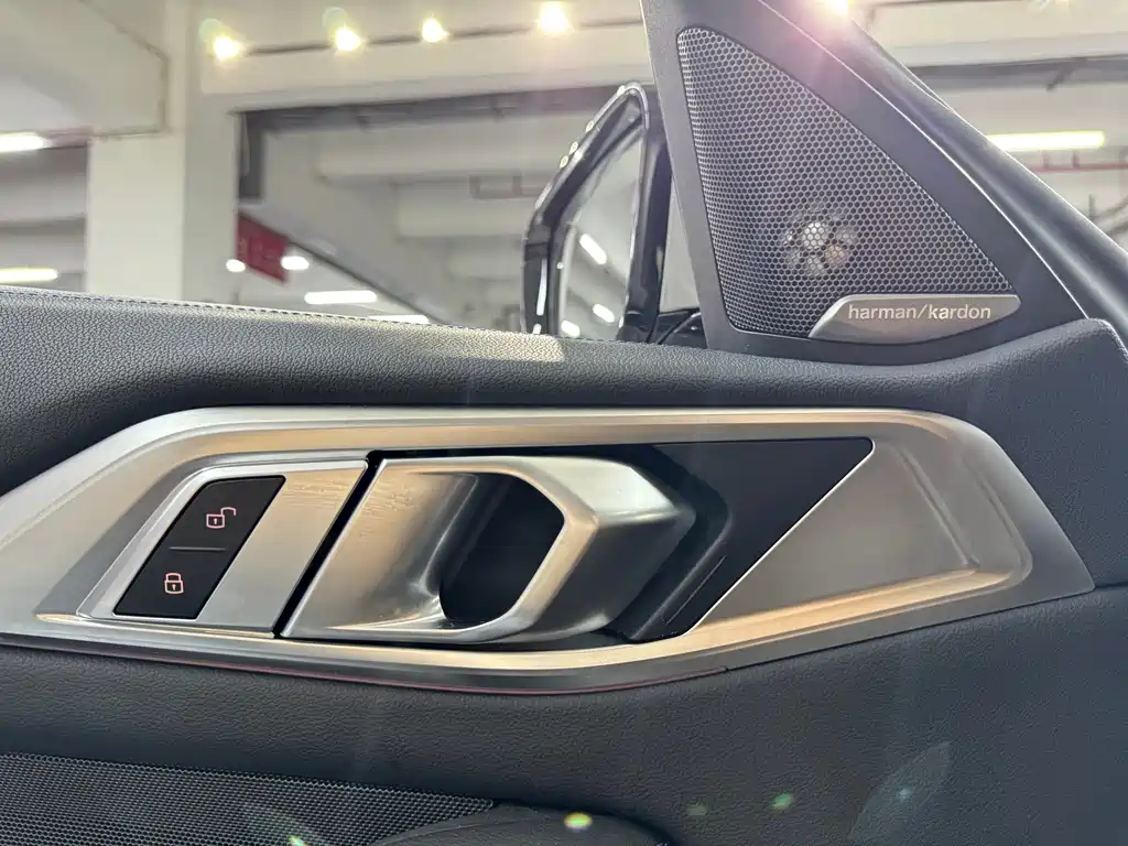BMW 4 Series — миниатюра 13