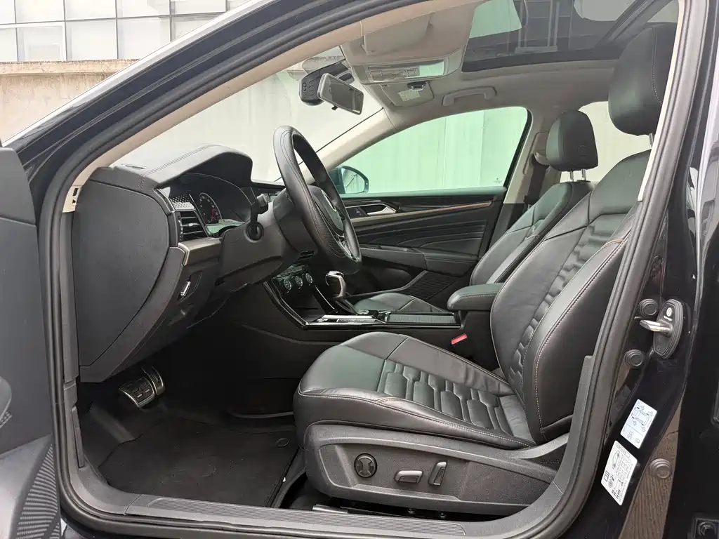 Volkswagen Passat — миниатюра 4
