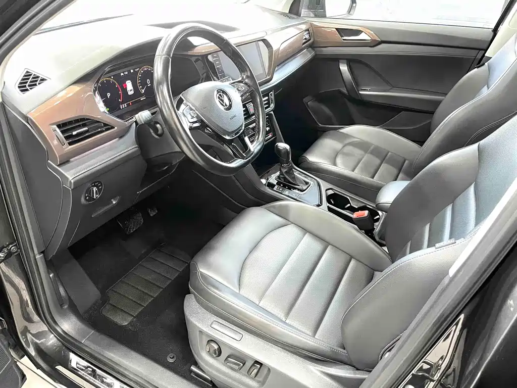 Volkswagen Tharu — миниатюра 5