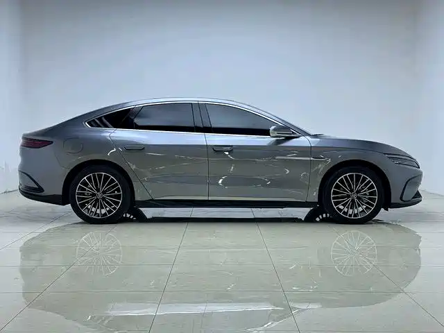 BYD Han — миниатюра 7