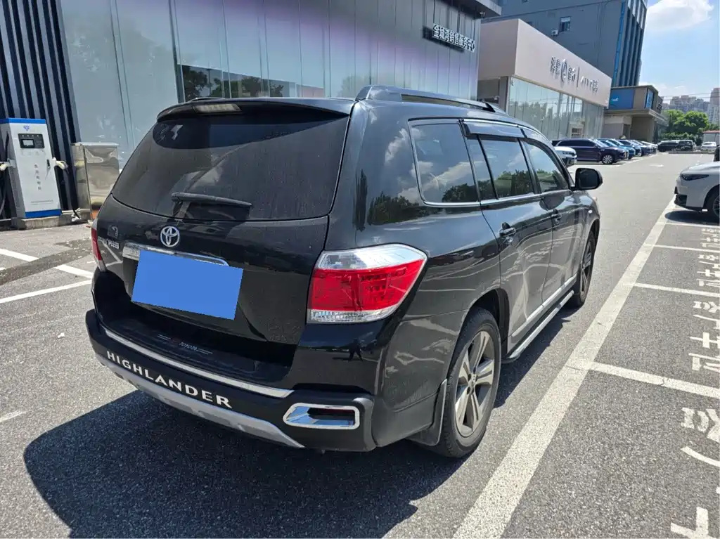 Toyota Highlander — миниатюра 12