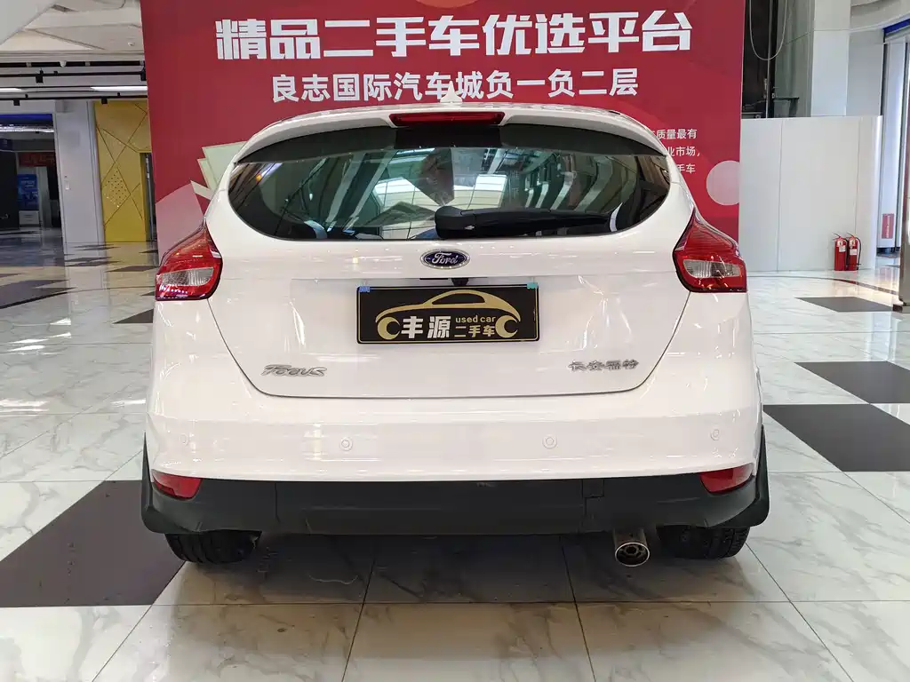 Ford Focus — миниатюра 23