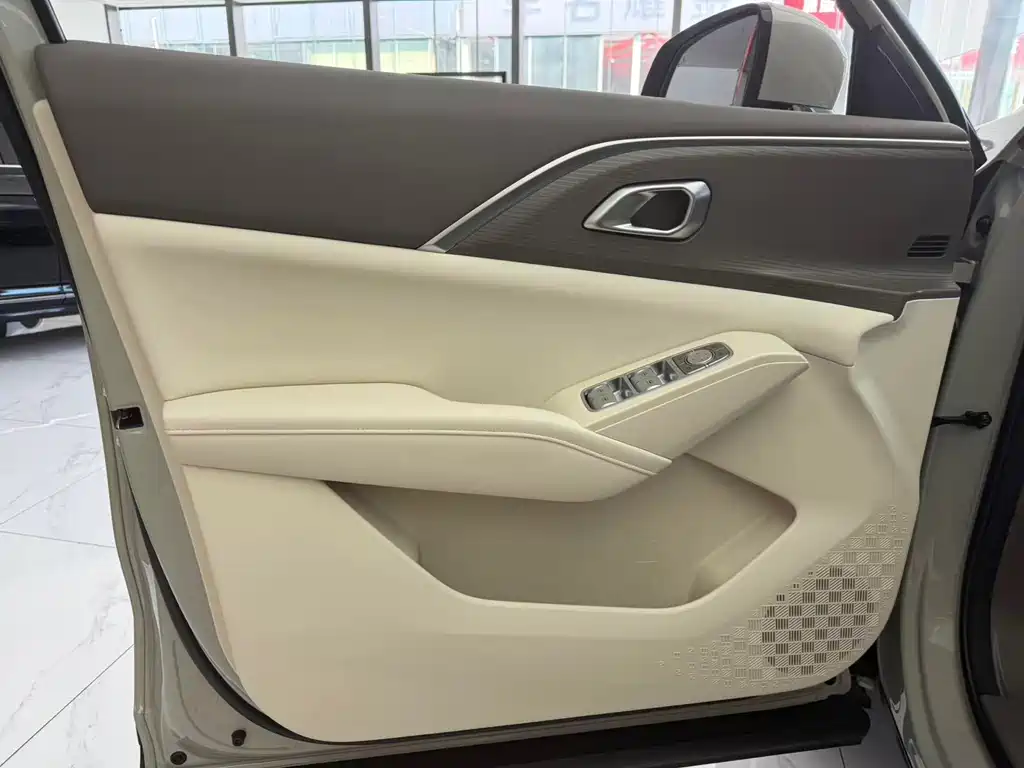 Haval Xiaolong MAX — миниатюра 13