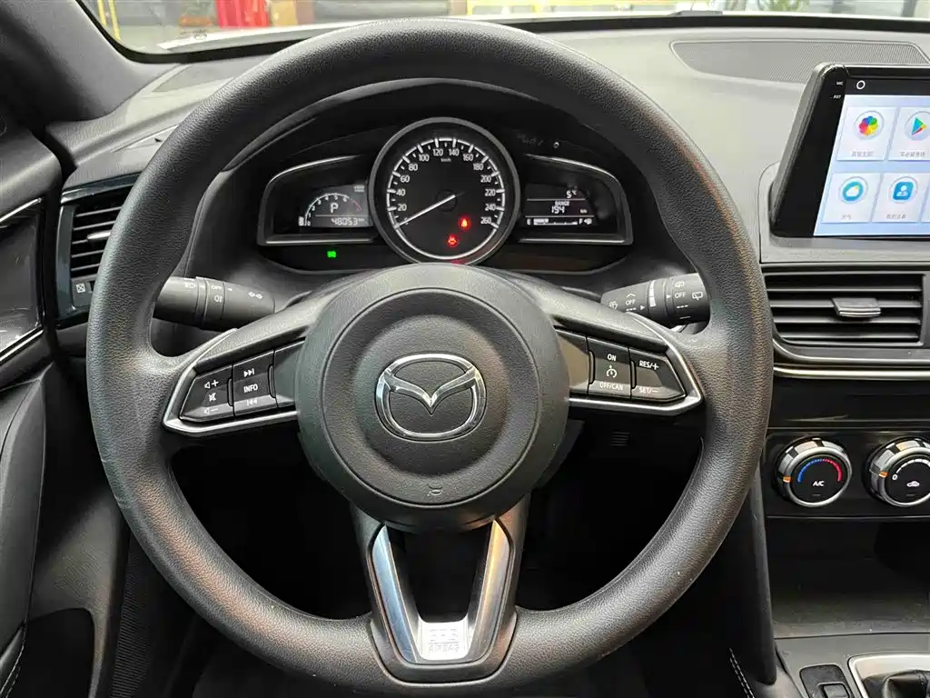 MAZDA CX 4