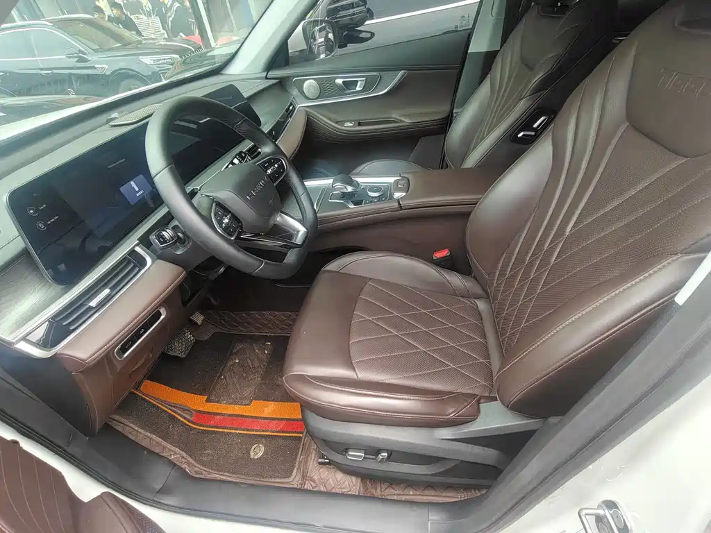 Chery Tiggo 8 — миниатюра 4