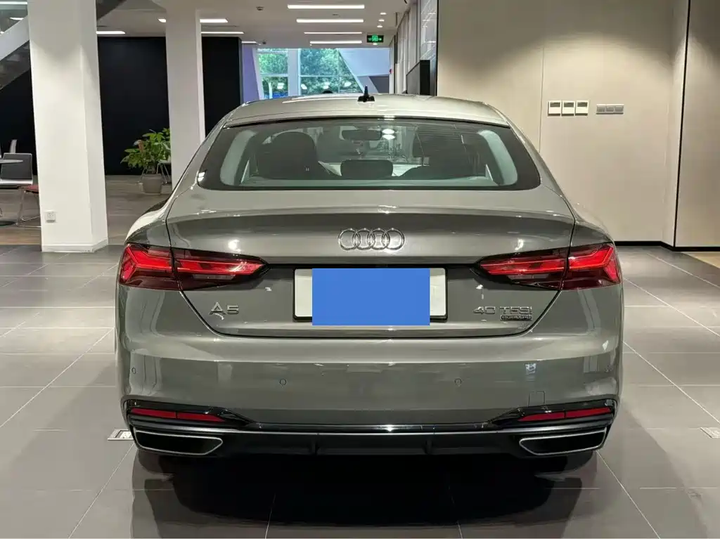 Audi A5 (Import) — миниатюра 9