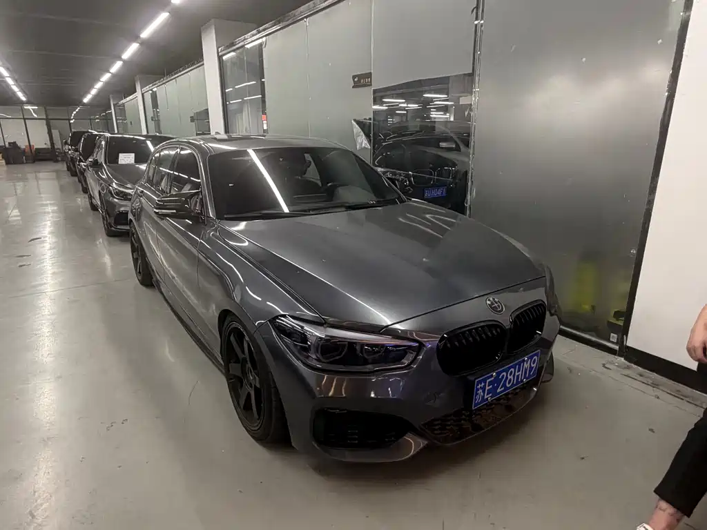 BMW 1 Series (Import) — миниатюра 6