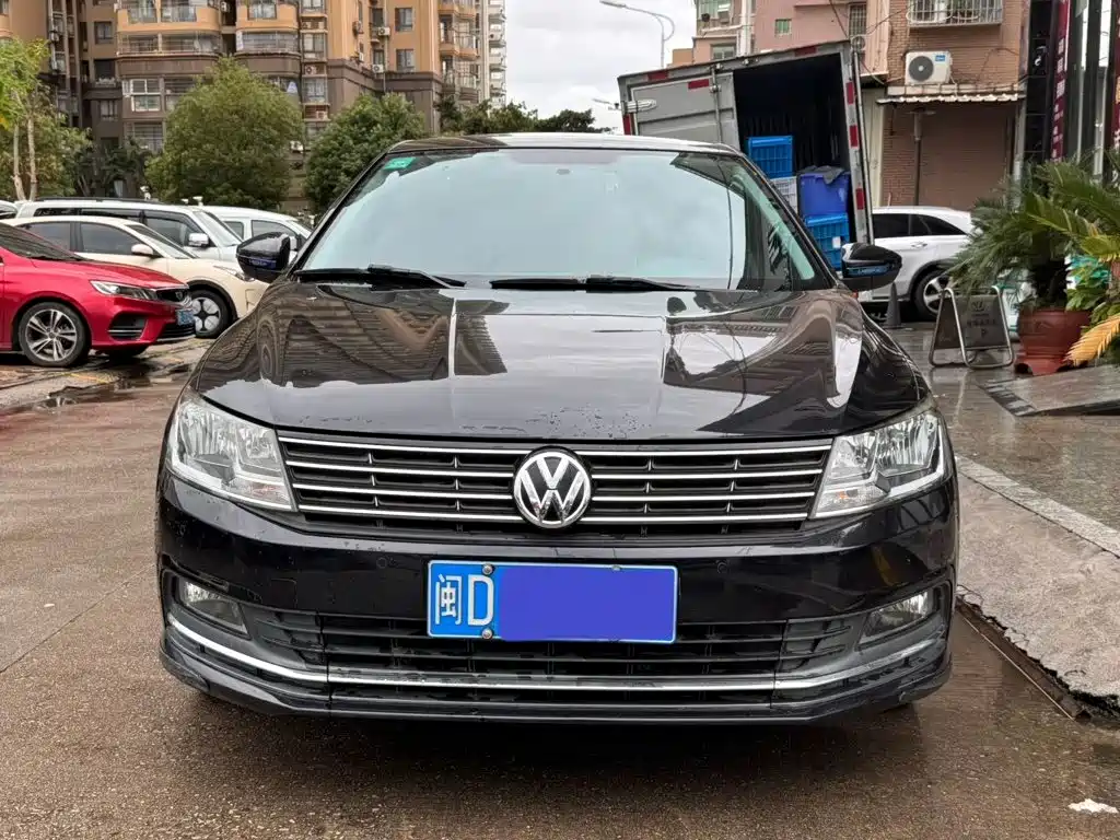Volkswagen Lavida — миниатюра 2