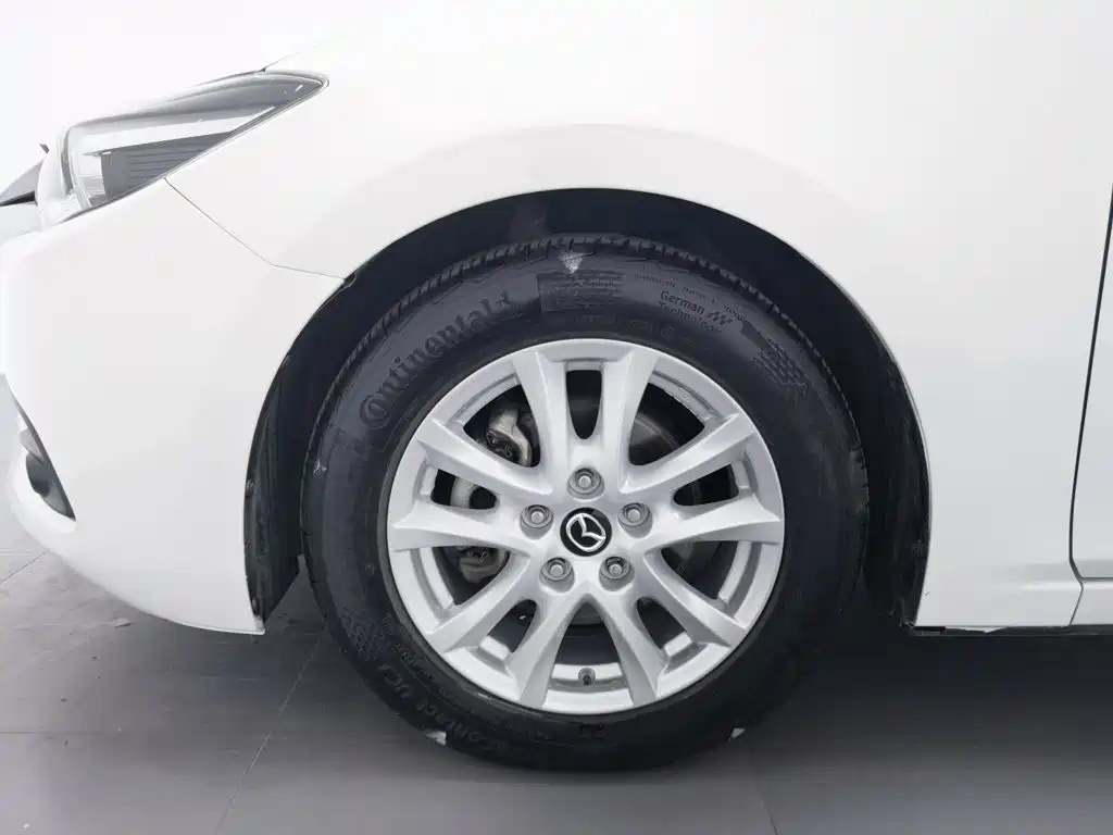 Mazda 3 Axela — миниатюра 17