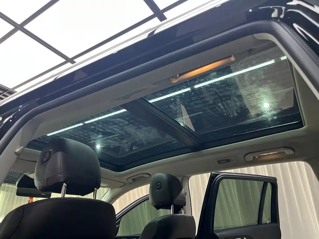Mercedes-Benz GLS — миниатюра 13