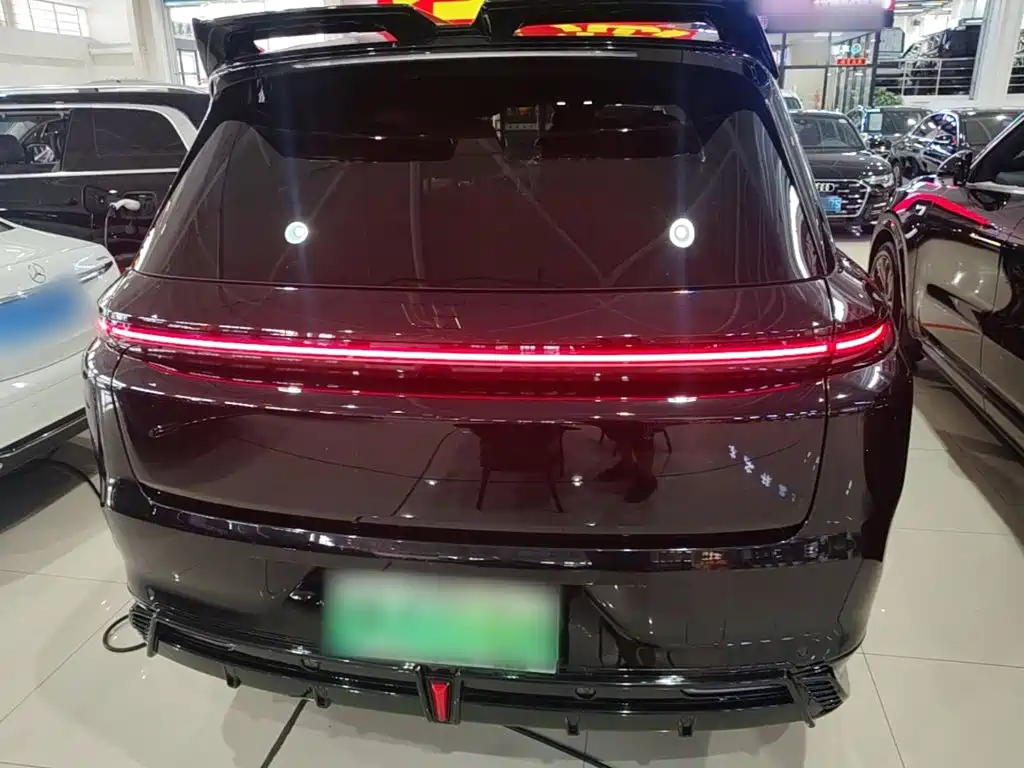 Li Auto Li L8 — миниатюра 6