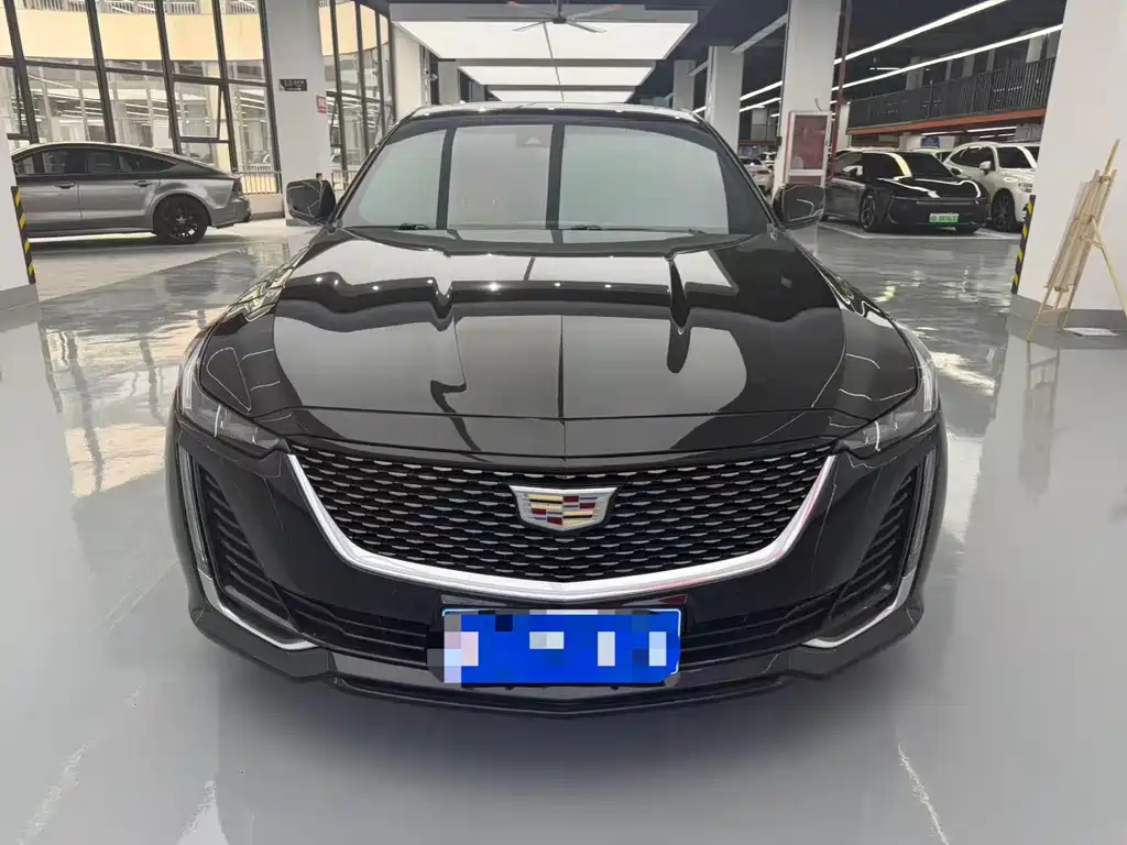 Cadillac CT5 — миниатюра 3