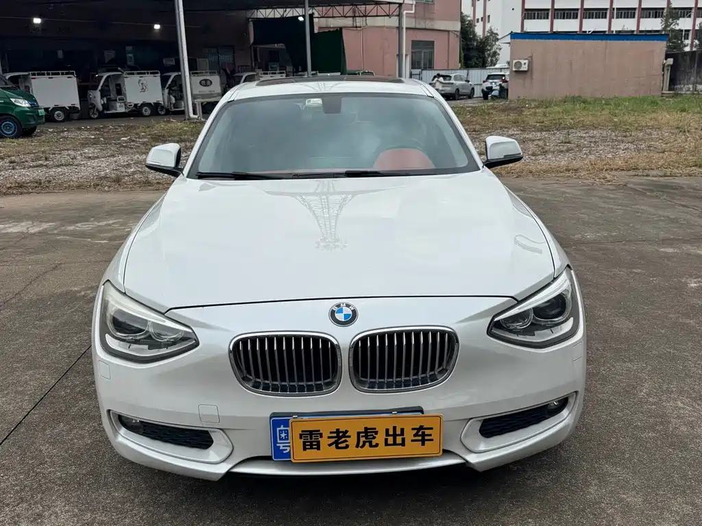 BMW 1 Series (Import) — миниатюра 2