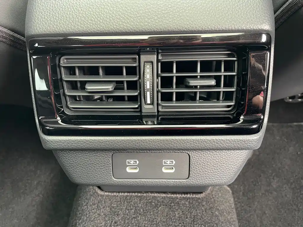 Honda Accord — миниатюра 17