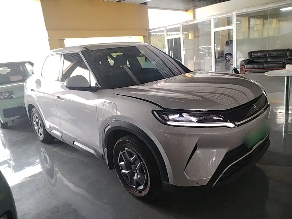 BYD Yuan UP — миниатюра 4