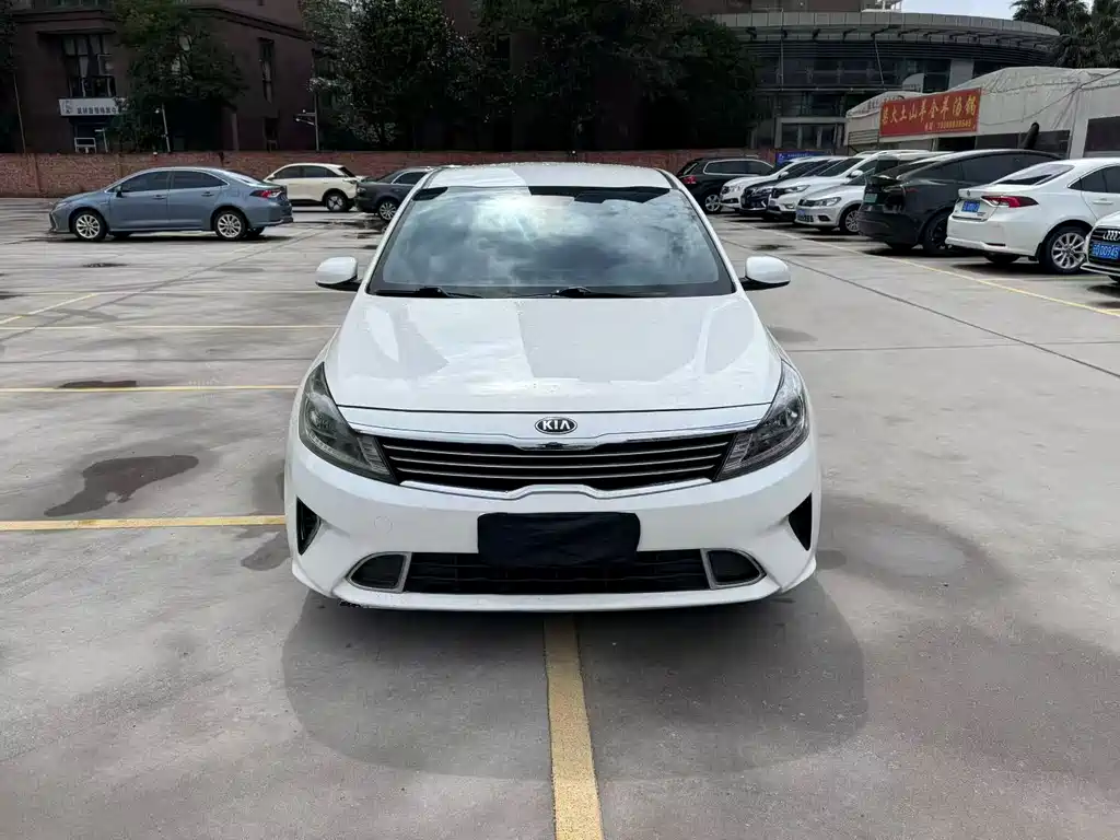 Kia Forte — миниатюра 2
