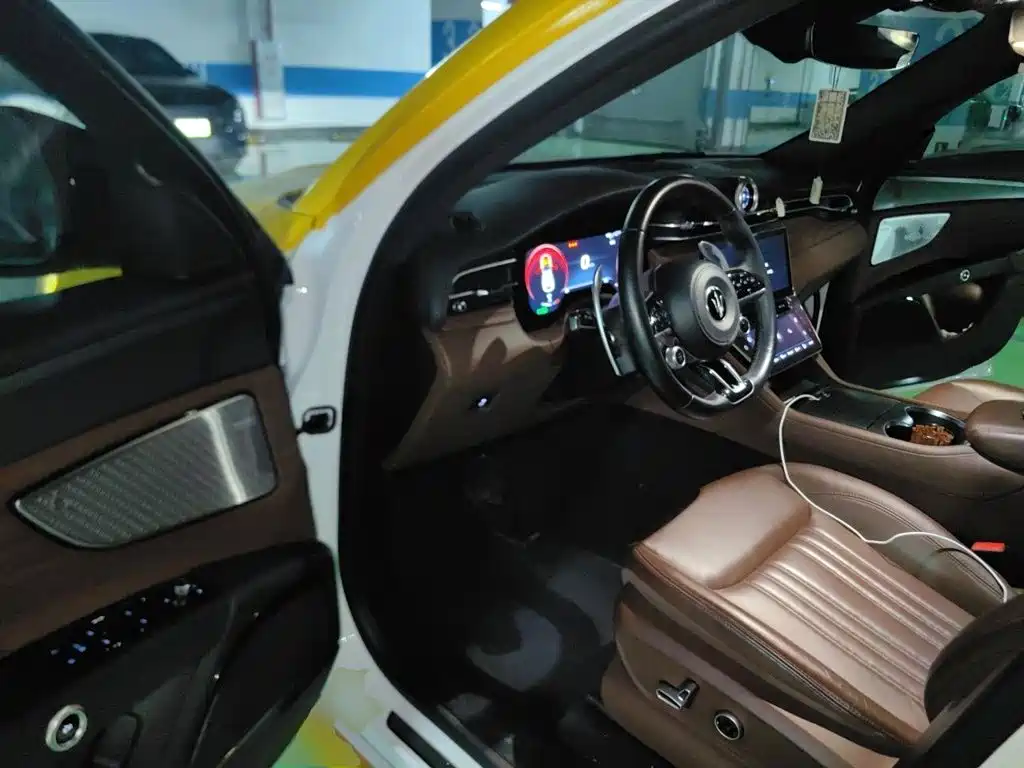 Maserati Grecale — миниатюра 17