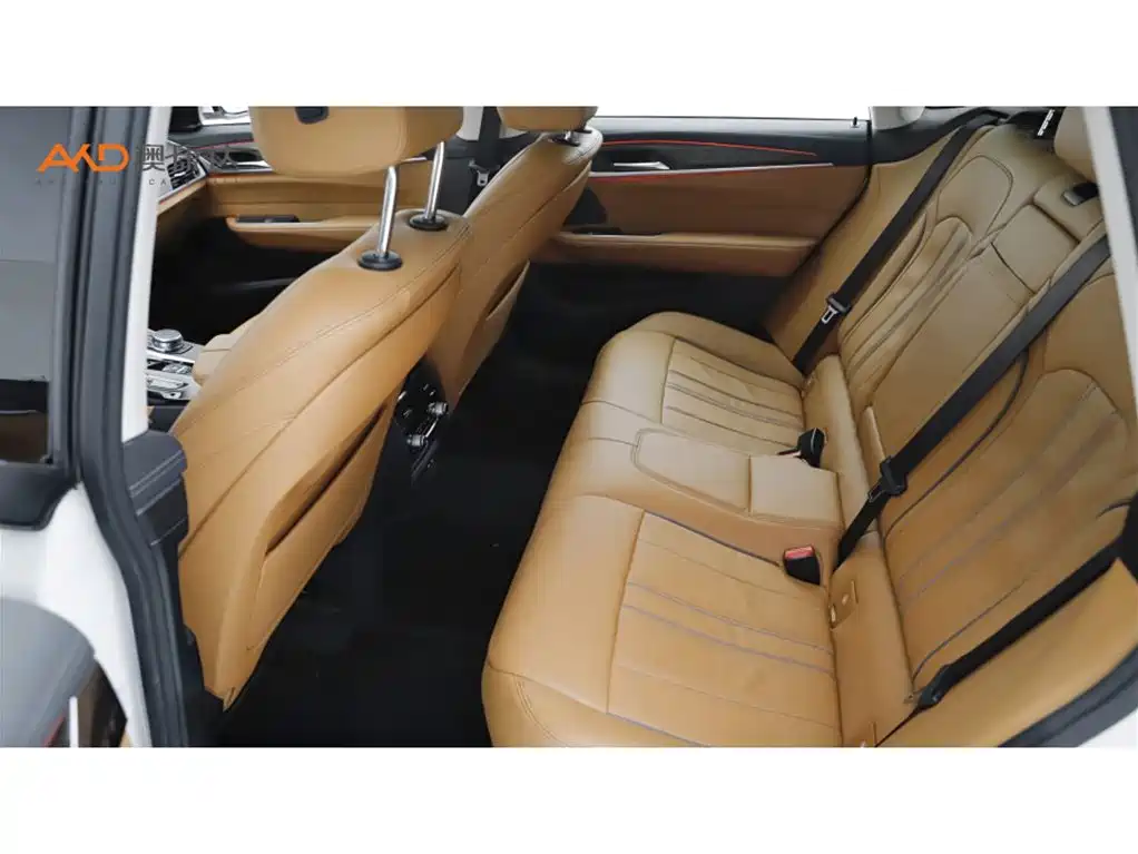 BMW 6 Series GT — миниатюра 7