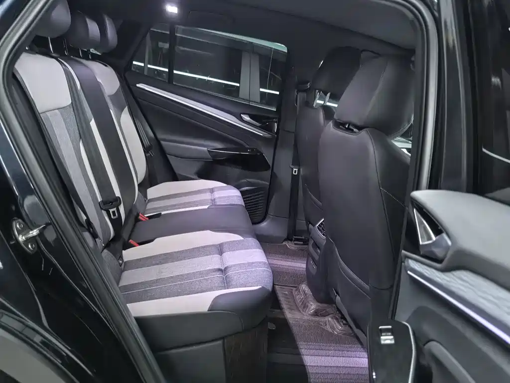Volkswagen ID.4 Crozz — миниатюра 12