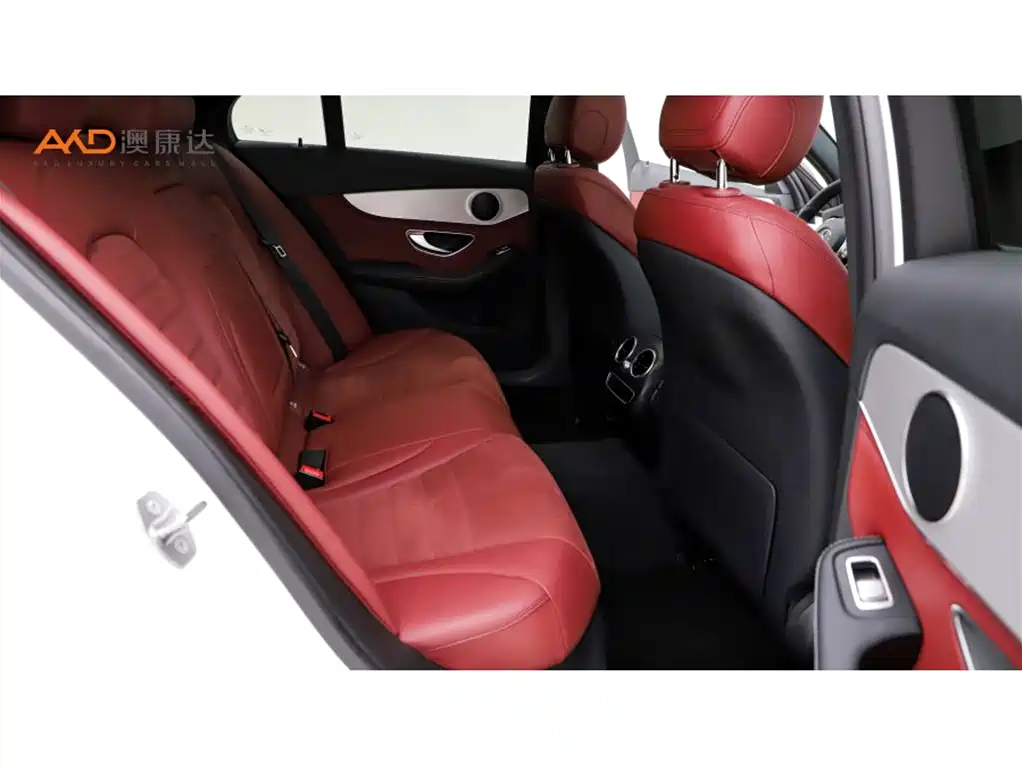 Mercedes-Benz C-Class — миниатюра 8