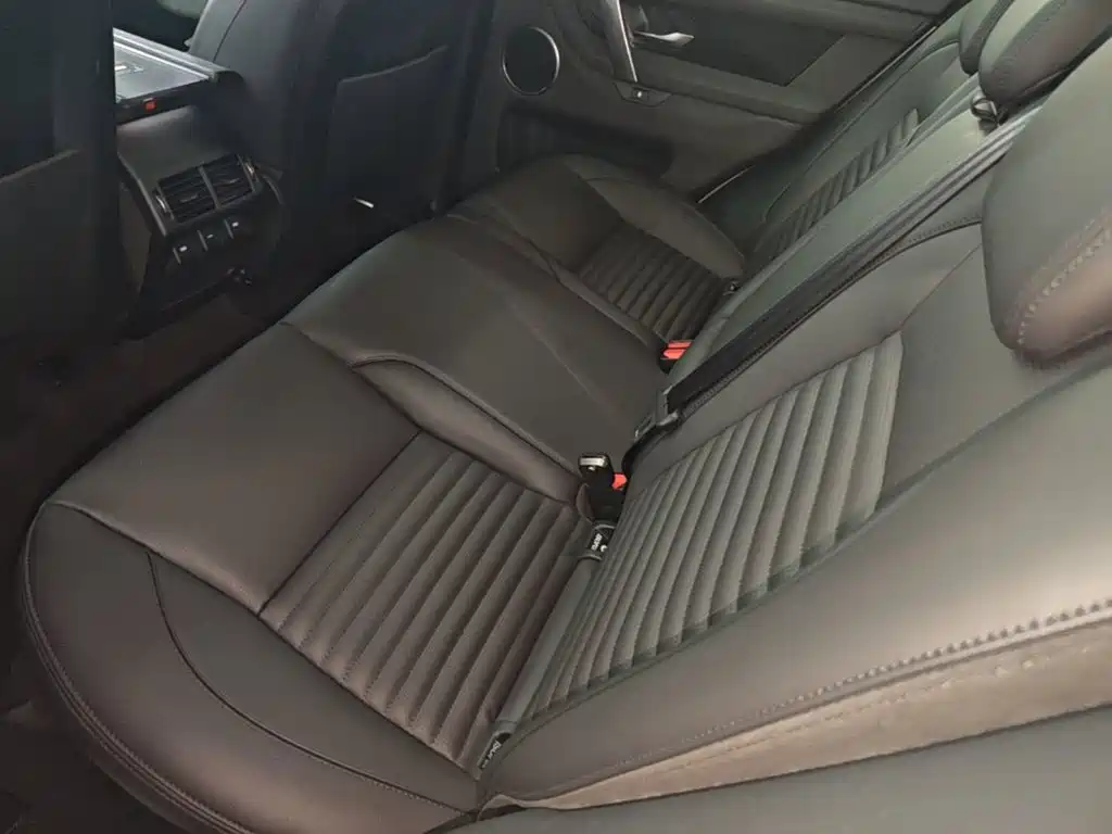 Land Rover Discovery Sport — миниатюра 17