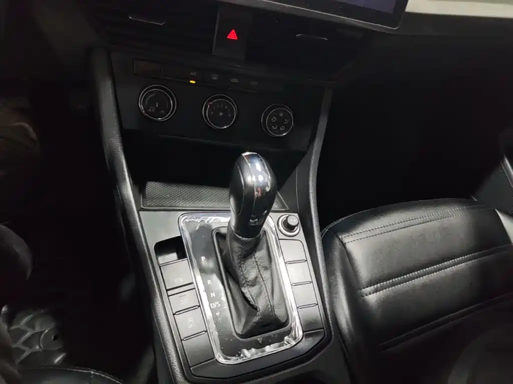 Volkswagen Bora — миниатюра 14