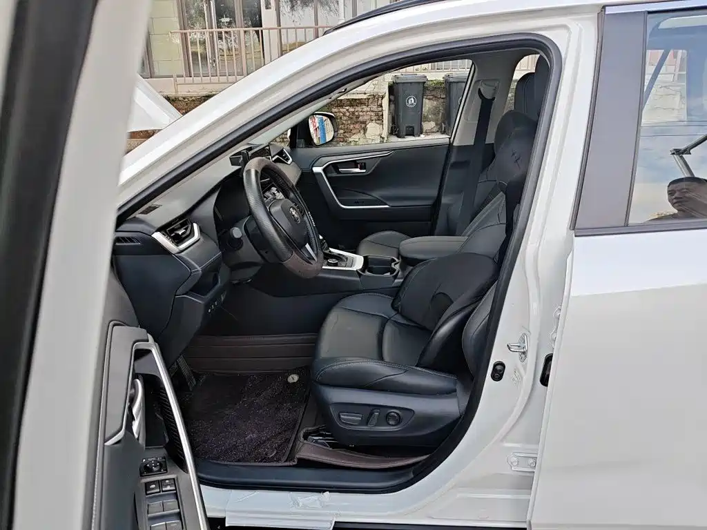 Toyota Wildlander — миниатюра 11