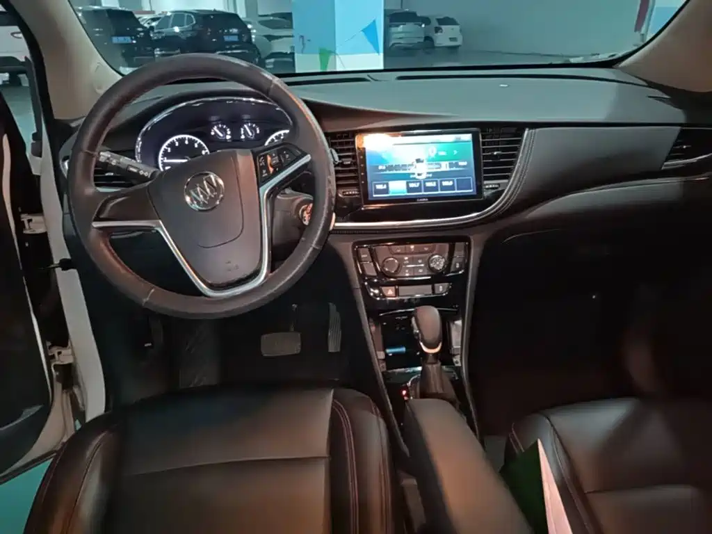 Buick Encore — миниатюра 10