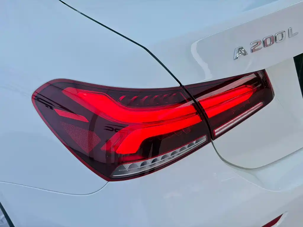 Mercedes-Benz A-Class — миниатюра 25