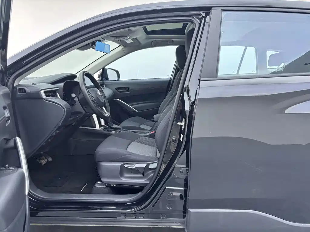 Toyota Frontlander — миниатюра 17