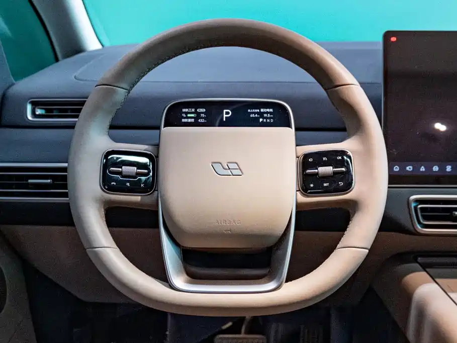 Li Auto Li MEGA — миниатюра 9