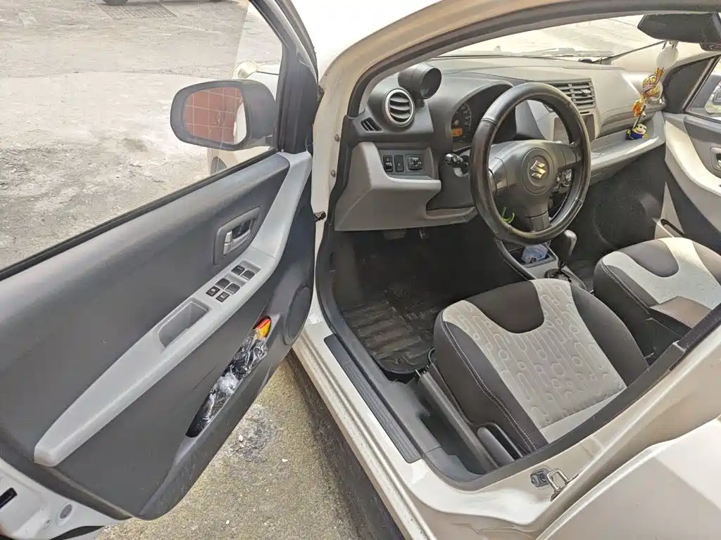 Suzuki Alto — миниатюра 17