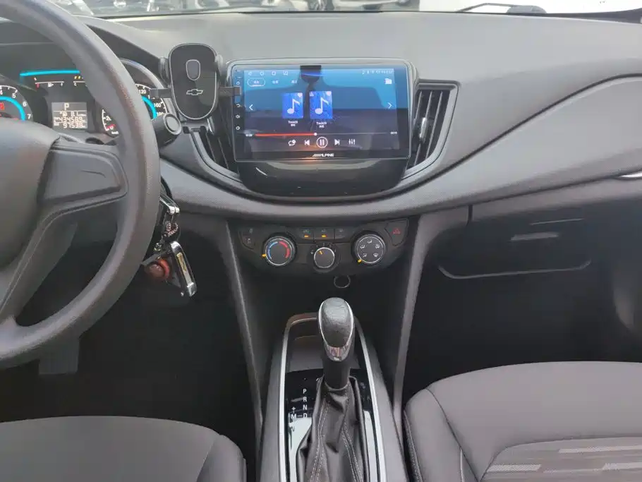Chevrolet Cavalier — миниатюра 13