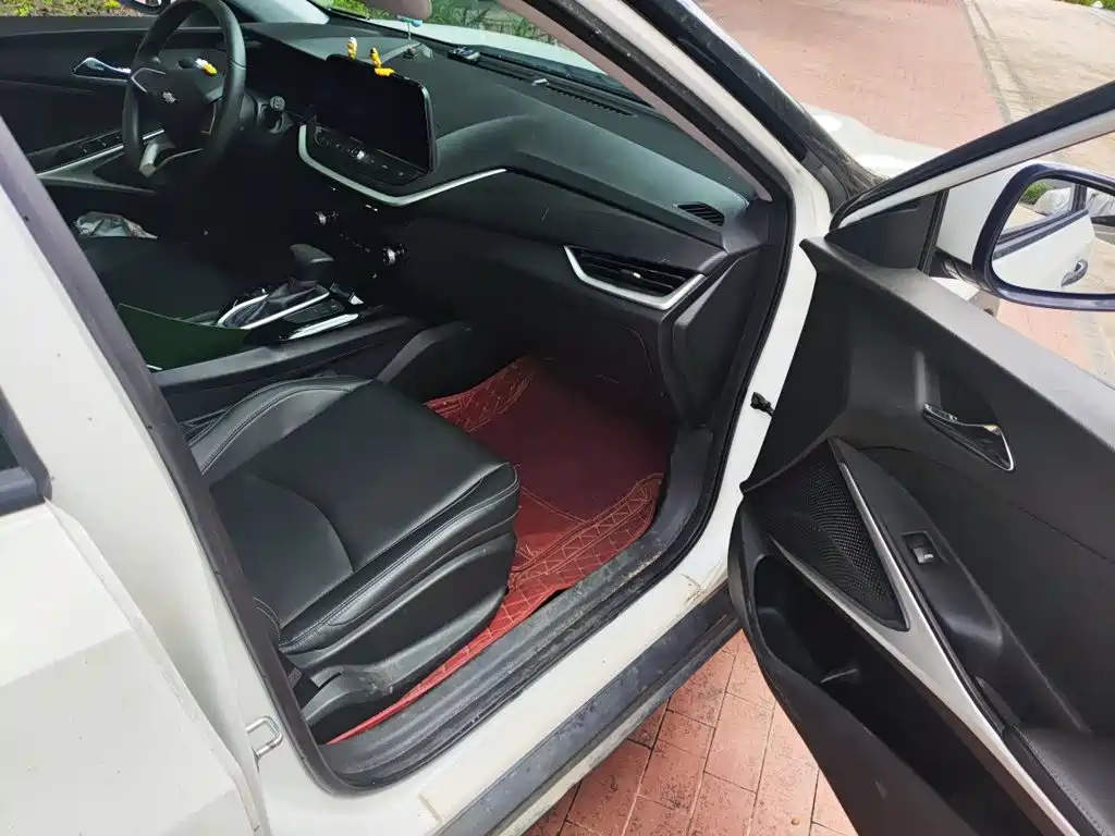 Chevrolet Menlo — миниатюра 20