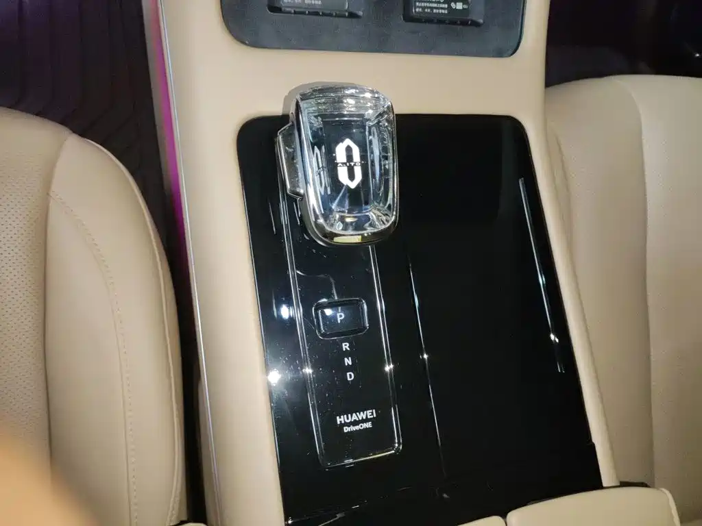 AITO AITO M7 — миниатюра 15