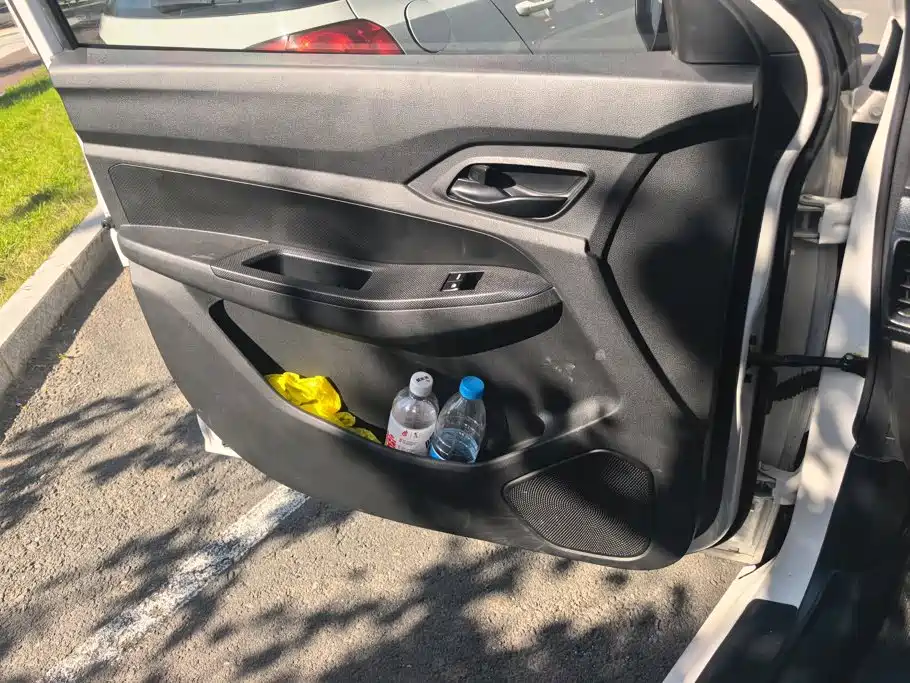 Wuling Hongguang — миниатюра 7